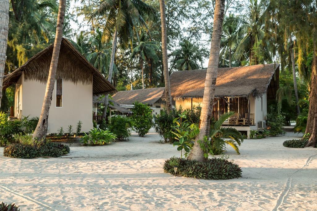 Angkana Bungalows Adults Only تونغ سالا المظهر الخارجي الصورة